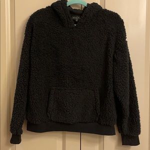 Large Sherpa Sweatshirt LaurieBelles